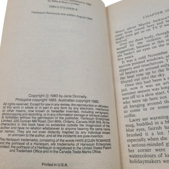 A Fierce Encounter by Jane Donnelly – Vintage Harlequin Romance Paperback - Picture 4 of 6